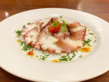 キッチン ノム 一社駅